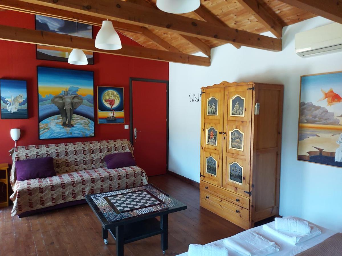 Varias Art House Kallirákhi Exteriör bild